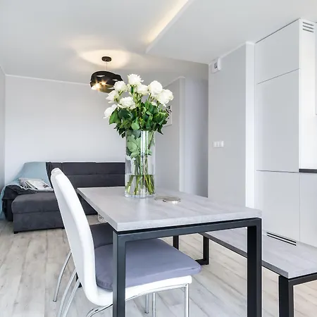 Elite Oliwa Business Center 公寓 *